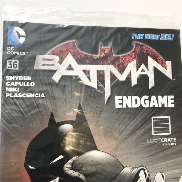 NEW-Loot Crate Exclusive DC Comics Batman Endgame comic book - Picture 3 of 5